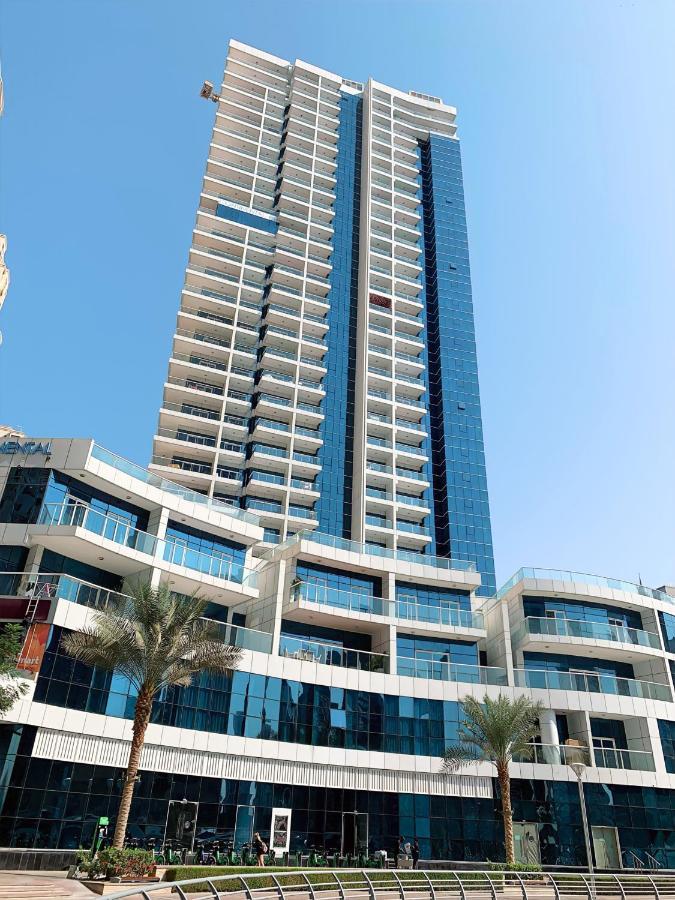 5 Star Serviced Apartment With Beach Access In The Heart Of Dubai Marina Free Welcome Gift Box Upon Arrival Dış mekan fotoğraf